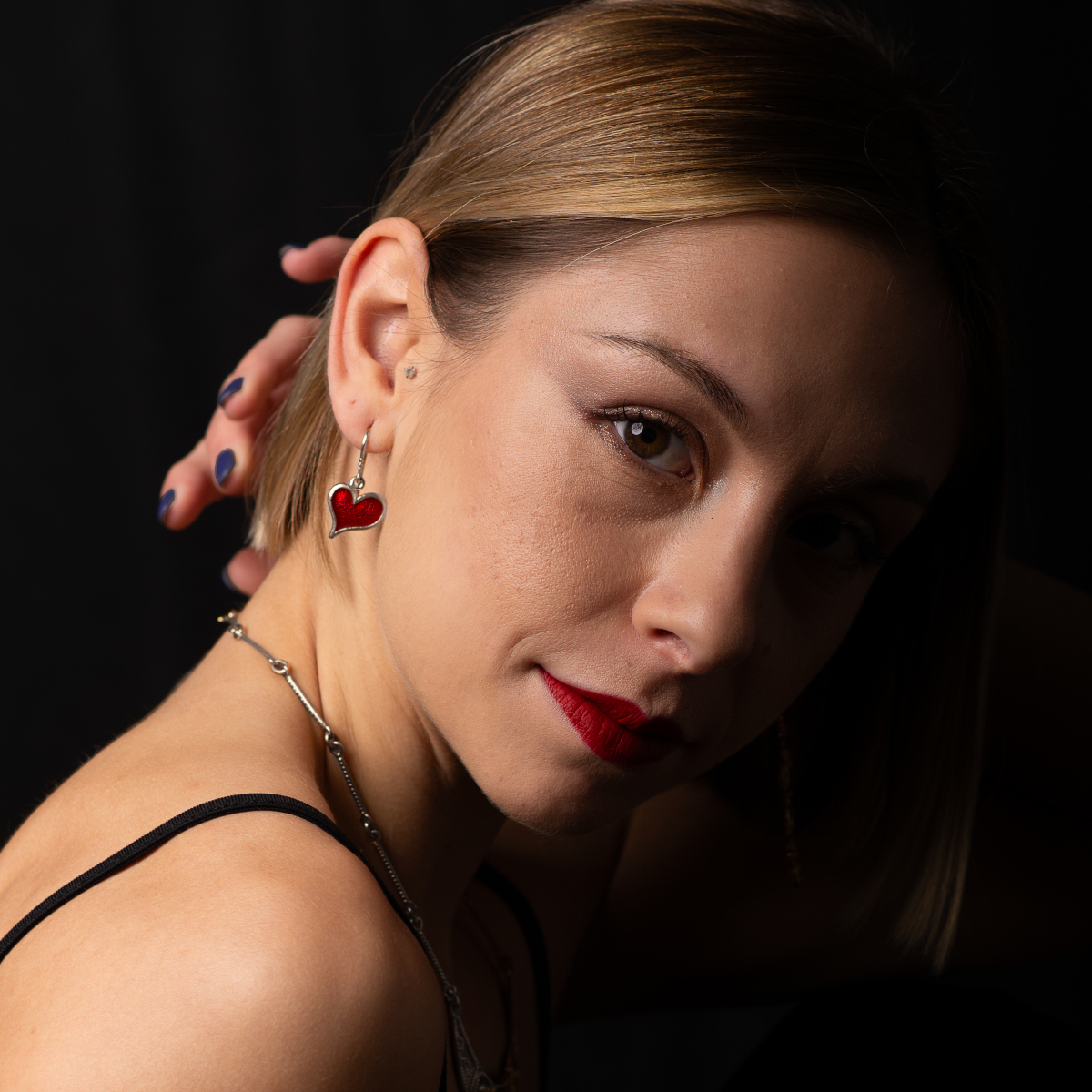 Orecchini A Cerchio Con Cuore In Argento 925 – Diametro 12 Mm – Regalo Per Ragazze E Donne