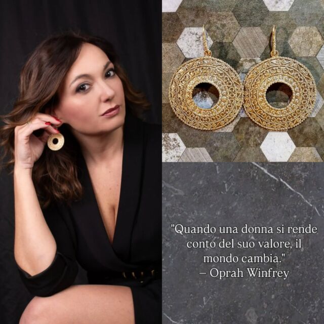 ✨ “Quando una donna si rende conto del suo valore, il mondo cambia.” — Oprah Winfrey ✨  Nella civiltà etrusca, la donna era simbolo di forza, eleganza e centralità sociale — una figura rispettata, indipendente, protagonista della vita culturale e spirituale.  Oggi, come allora, la donna continua a essere fulcro di cambiamento e bellezza.  Raffaellá celebra questo spirito eterno con gli orecchini in bronzo "etruschi" ispirati all’arte etrusca: un tributo alla femminilità che lascia il segno, ieri come oggi.  #Raffaellá #OrecchiniEtruschi #FemminilitàAntica #ForzaAlFemminile #OprahWinfrey #ArteCheVive
#EtruscanStyle #InspiredByHistory #AncientBeauty #TimelessDesign #CulturalHeritage #HistoricalJewelry #ModernMuse